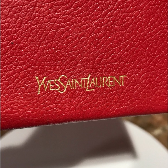YSL Saint Laurent Kiss Lock Leather Wallet β€οΈπ₯π - Picture 10 of 17